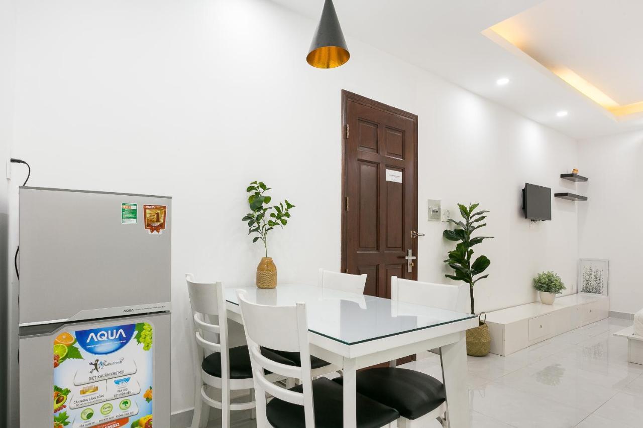 Oyo 122 Vela Apartment Ho Chi Minh-stad Buitenkant foto